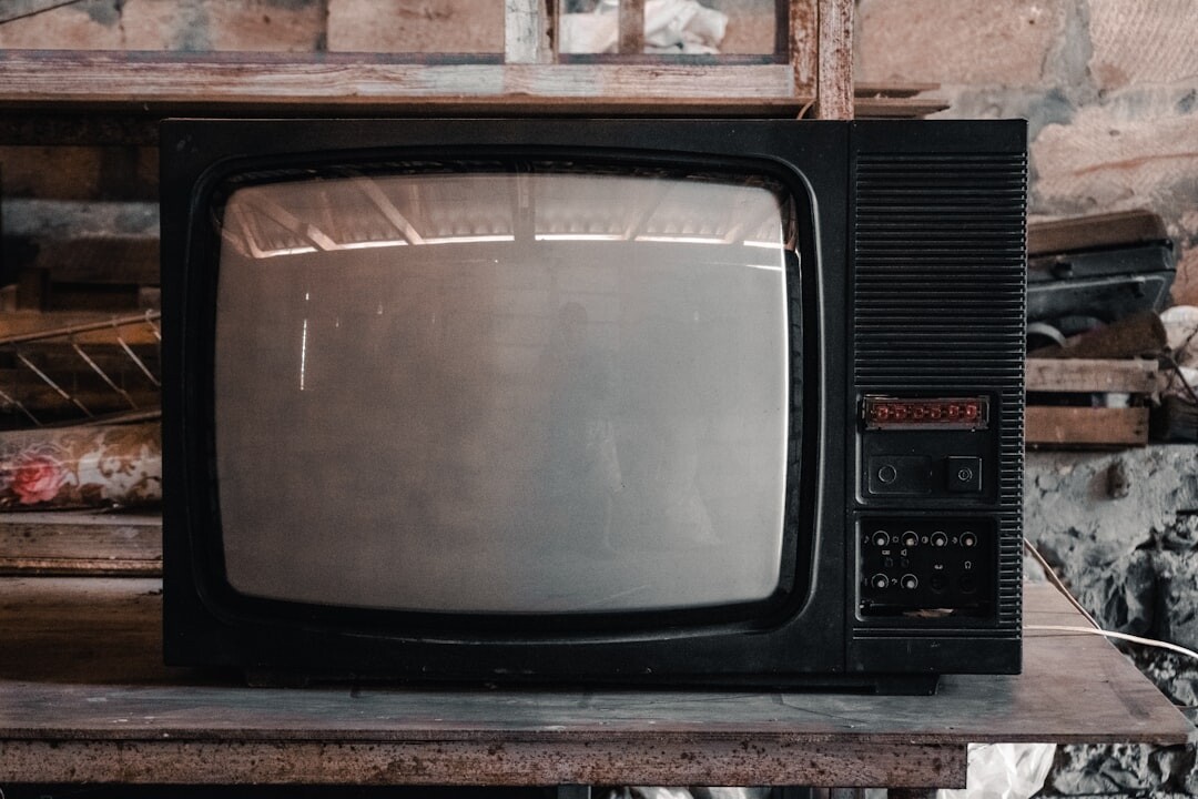 retro tv series cast